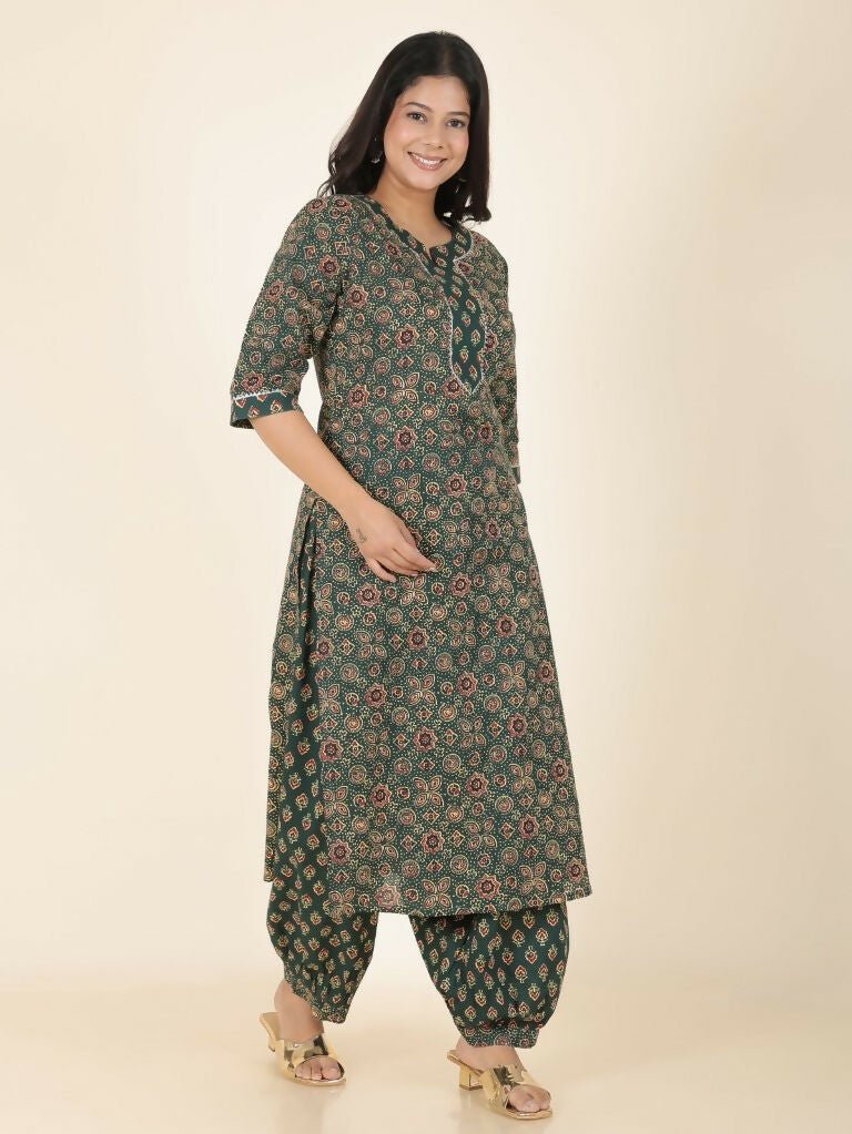 Aramya Green Soft Cotton Floral Print Straight Kurta Set for Women | Grocsy