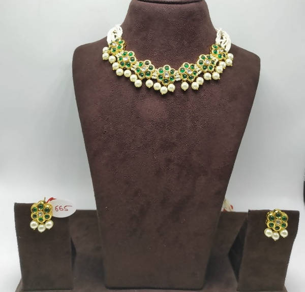 Khavi Arts Enamel Studded Pearl Choker-Green | Grocsy