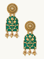 Nuyug 22K Gold-Plated Pearl Beaded Strings Green Enamel Pendant with Floral Motifs Necklace Set | Grocsy