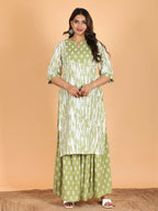 Aramya Straight Rayon Tie-Dye Print Women's Kurta - Green | Grocsy