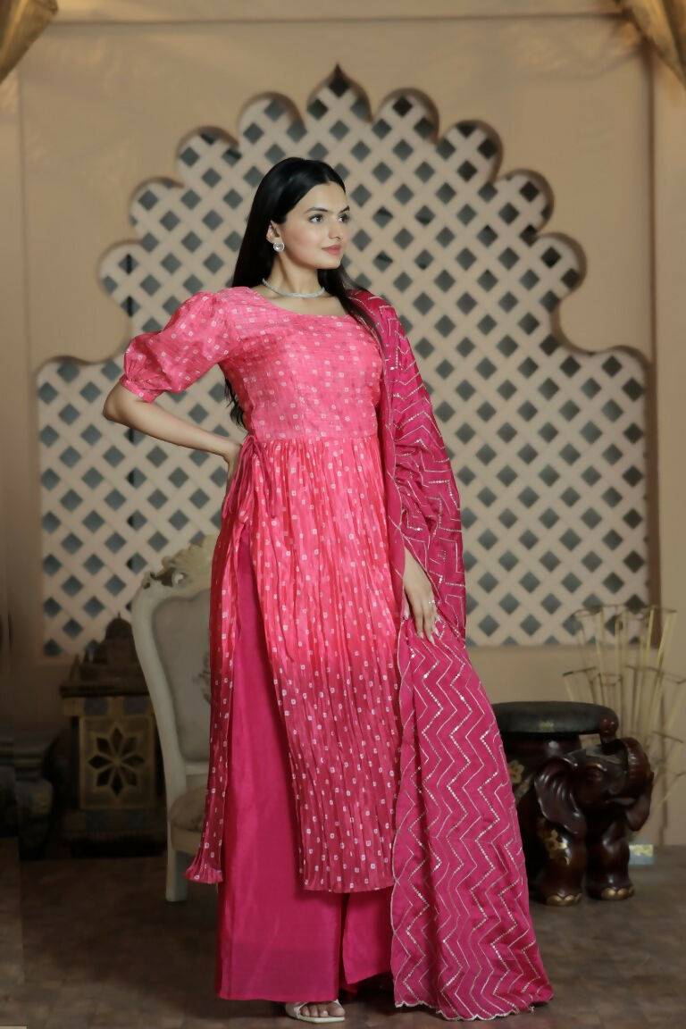 Jyoti Fashion Women's Pink Muslin Floral Print with Crush Pleating Kurta with Trouser & Dupatta | Grocsy