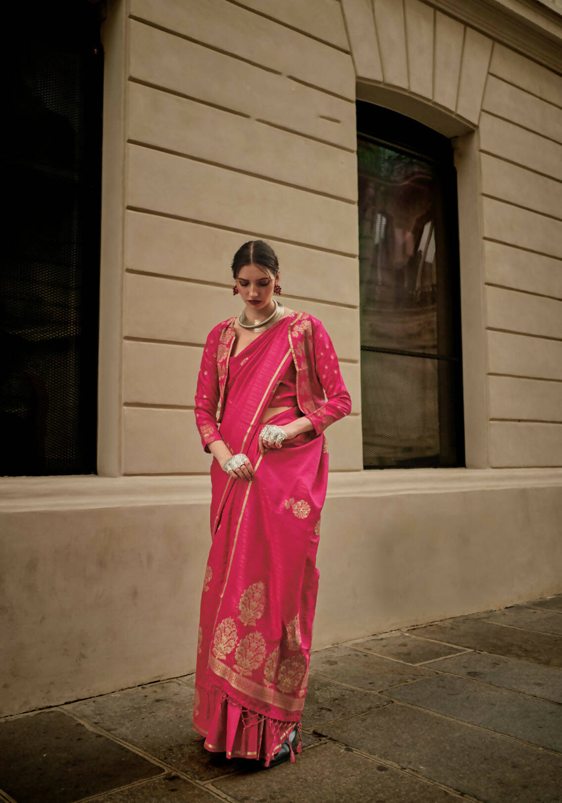 Dark Pink Weavead Thread & Zari Work, Handloom Weaving Banarasi Satin Silk Saree - Rajtex Kronicle Silk | Grocsy
