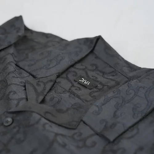 Diva Globe Black Lapel Collar Shirt | Grocsy