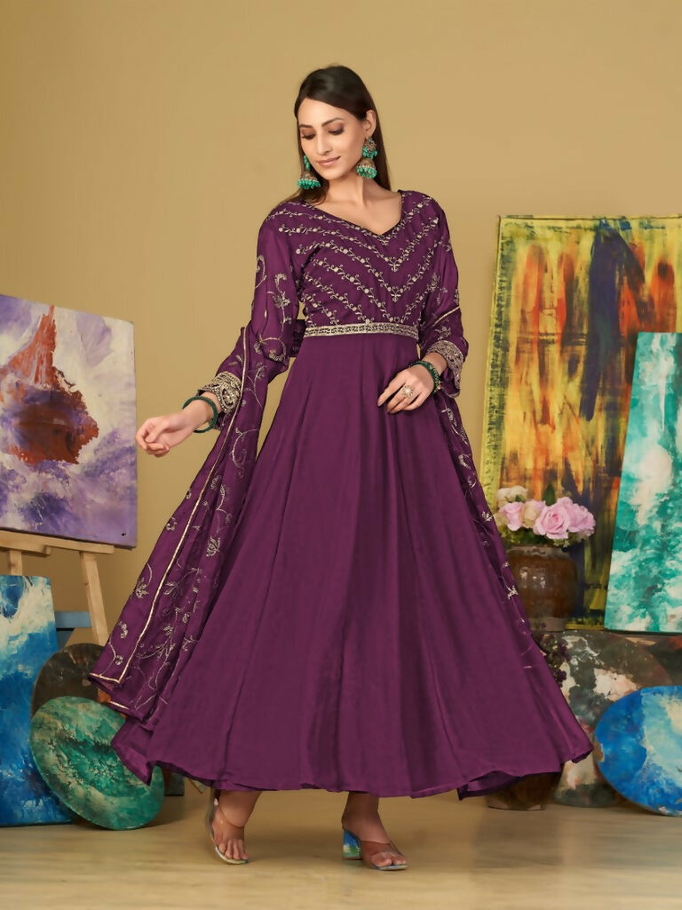 Jyoti Fashion Women's Purple Georgette Embroidered Anarkali Kurta Pant Set With Dupatta | Grocsy