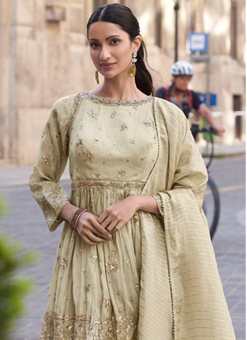 Vegaa Fashion Off White Silk Embroidered Palazzo Suit | Grocsy