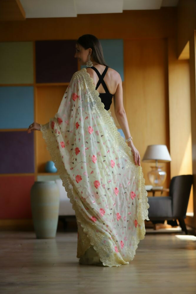 Vamsee Ashi Yellow Georgette Saree | Grocsy