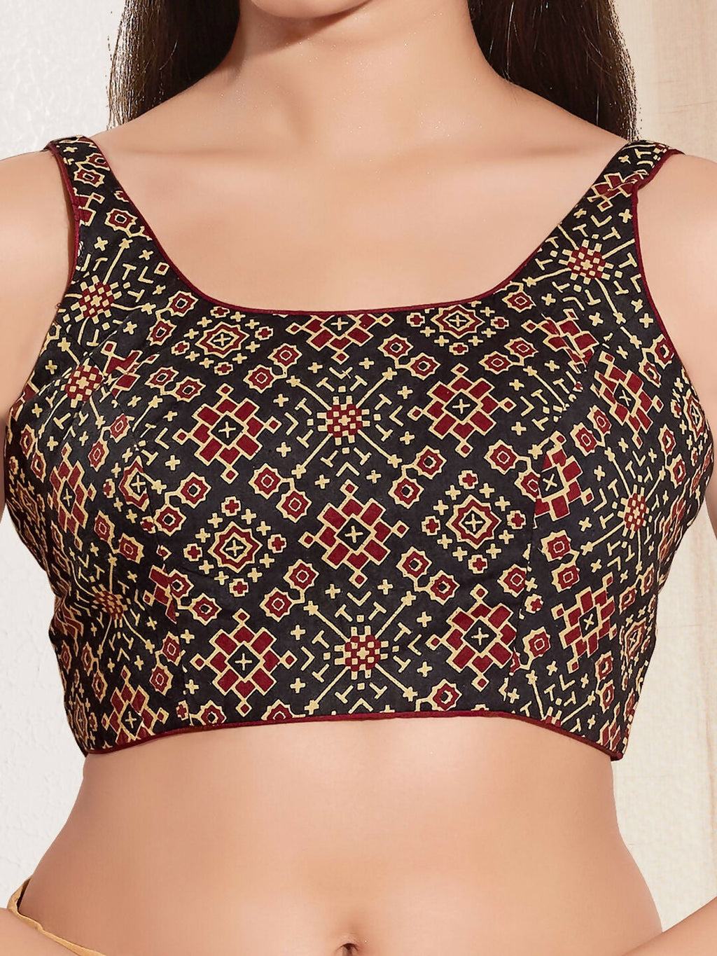 Joban Fashion Black Cotton Padded Blouse With Square Neck Sleeveless | Grocsy