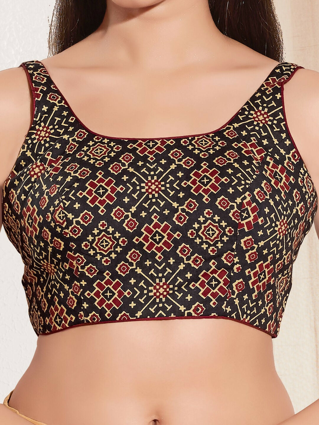 Joban Fashion Black Cotton Padded Blouse With Square Neck Sleeveless | Grocsy
