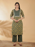 Aramya Green Soft Cotton Floral Straight Kurta for Women | Grocsy