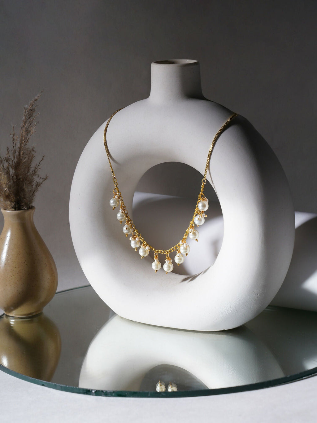 Golden Pearl Neckpiece (Gold) - Ruby Raang | Grocsy