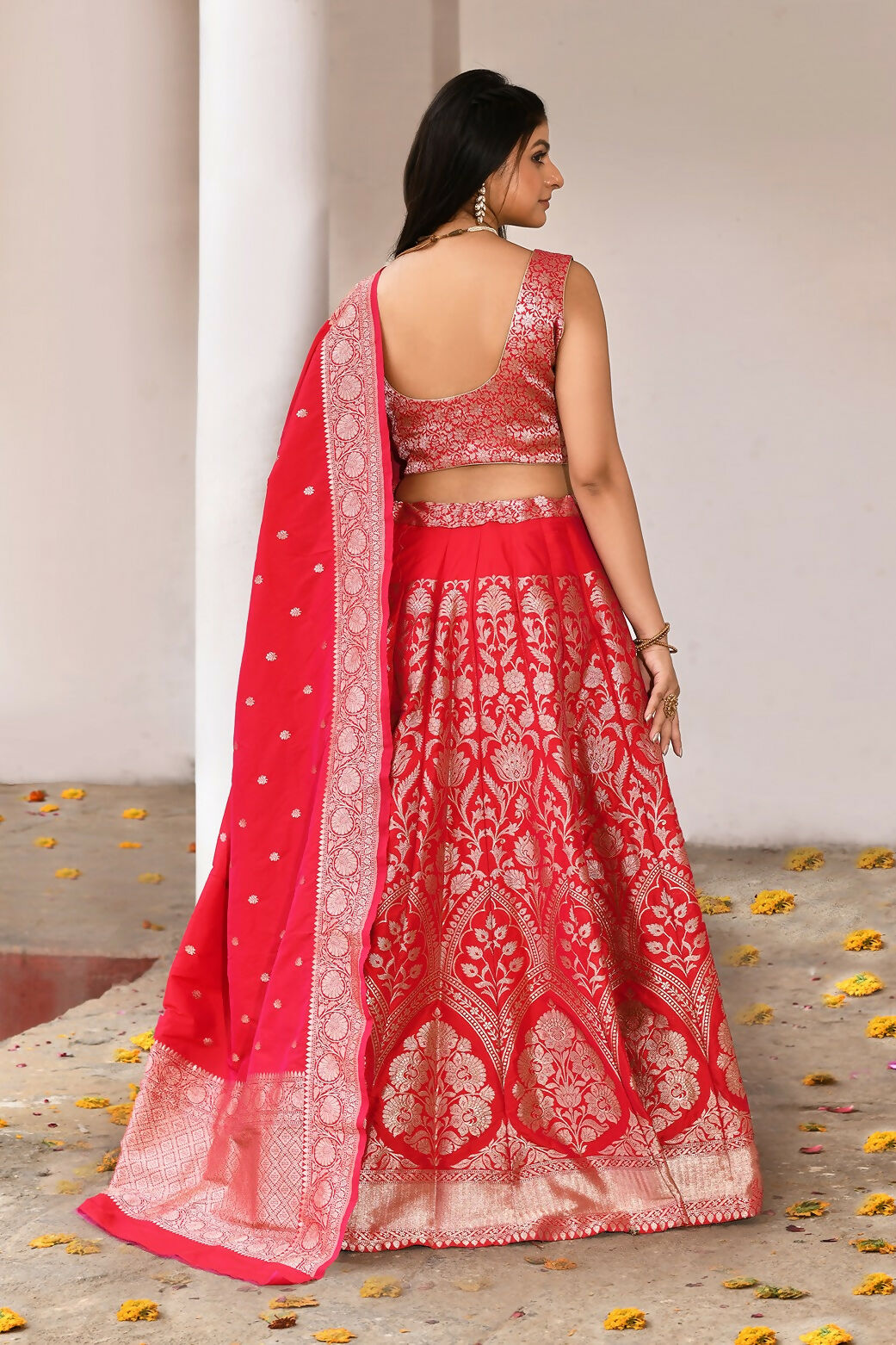Joban Fashion Fuchsia Soft Pure Handloom Banarasi Silk Lehenga | Grocsy