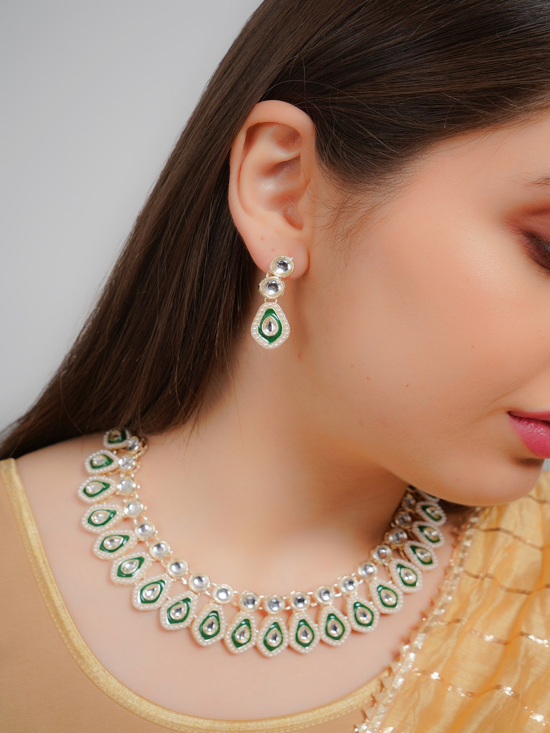 Divisha Alloy Gold-plated Pearl Jewellery Set | Grocsy