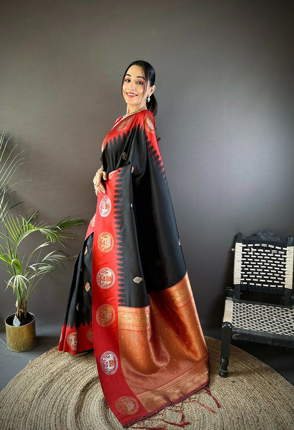 Joban Fashion Red Butti Banarasi Silk Sarees | Grocsy