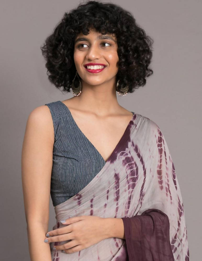 Suta Mauve Burgundy Tie and Dye Saree | Grocsy