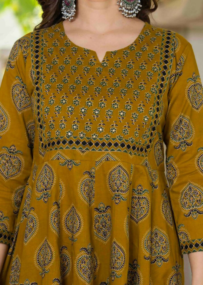 Jaimini Women Cotton Printed Round Neck 3/4 Sleeves Calf Length Flared Kurta Pant And Dupatta Set | Grocsy