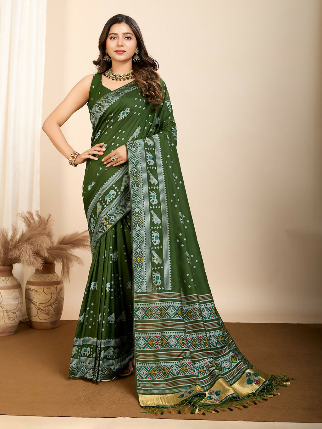 Green Soft Silk Woven Meenakari Designer Saree - Vedanti | Grocsy