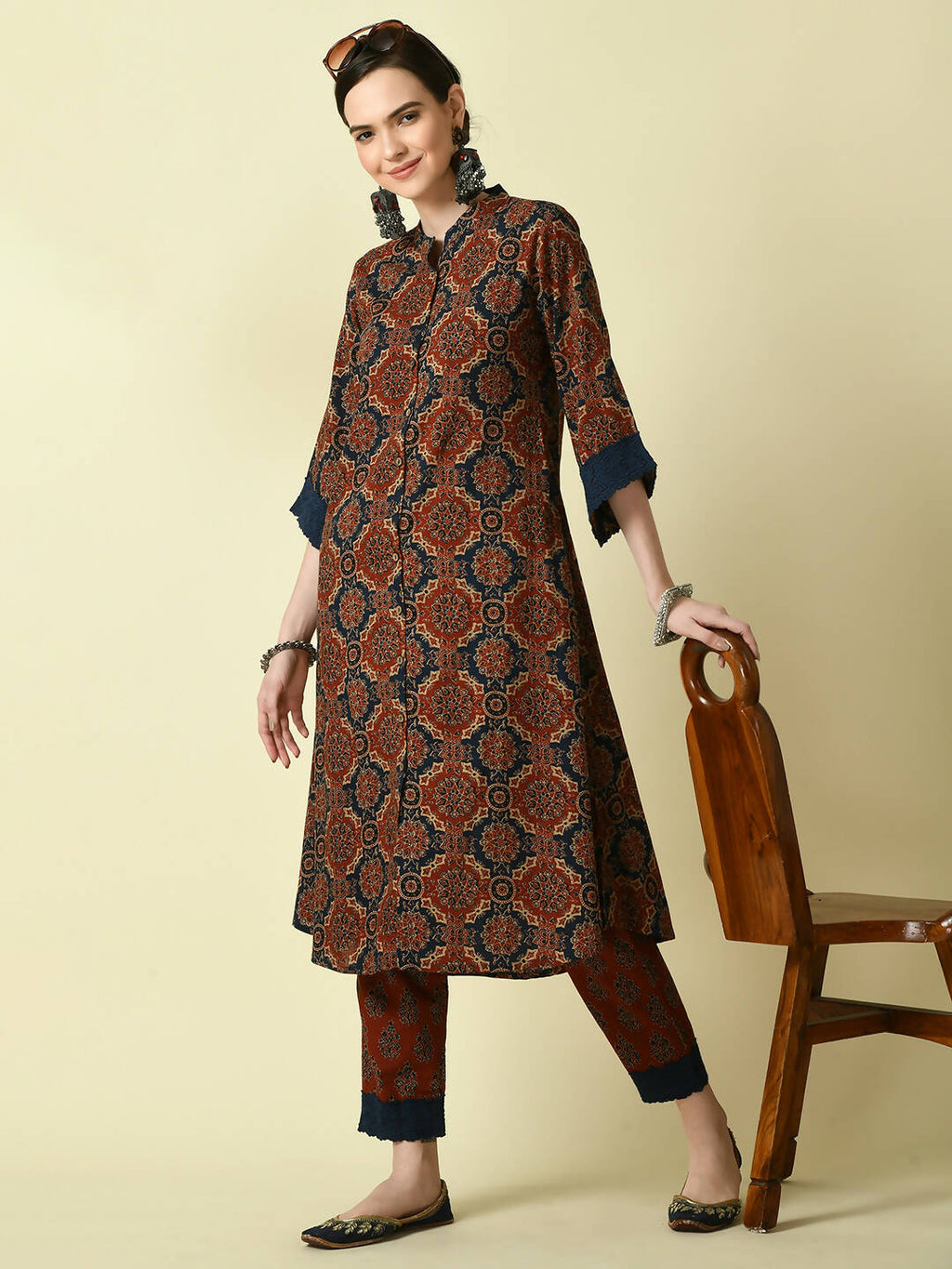 Myshka Women's Multi A-Line Kurta & Trousers | Grocsy