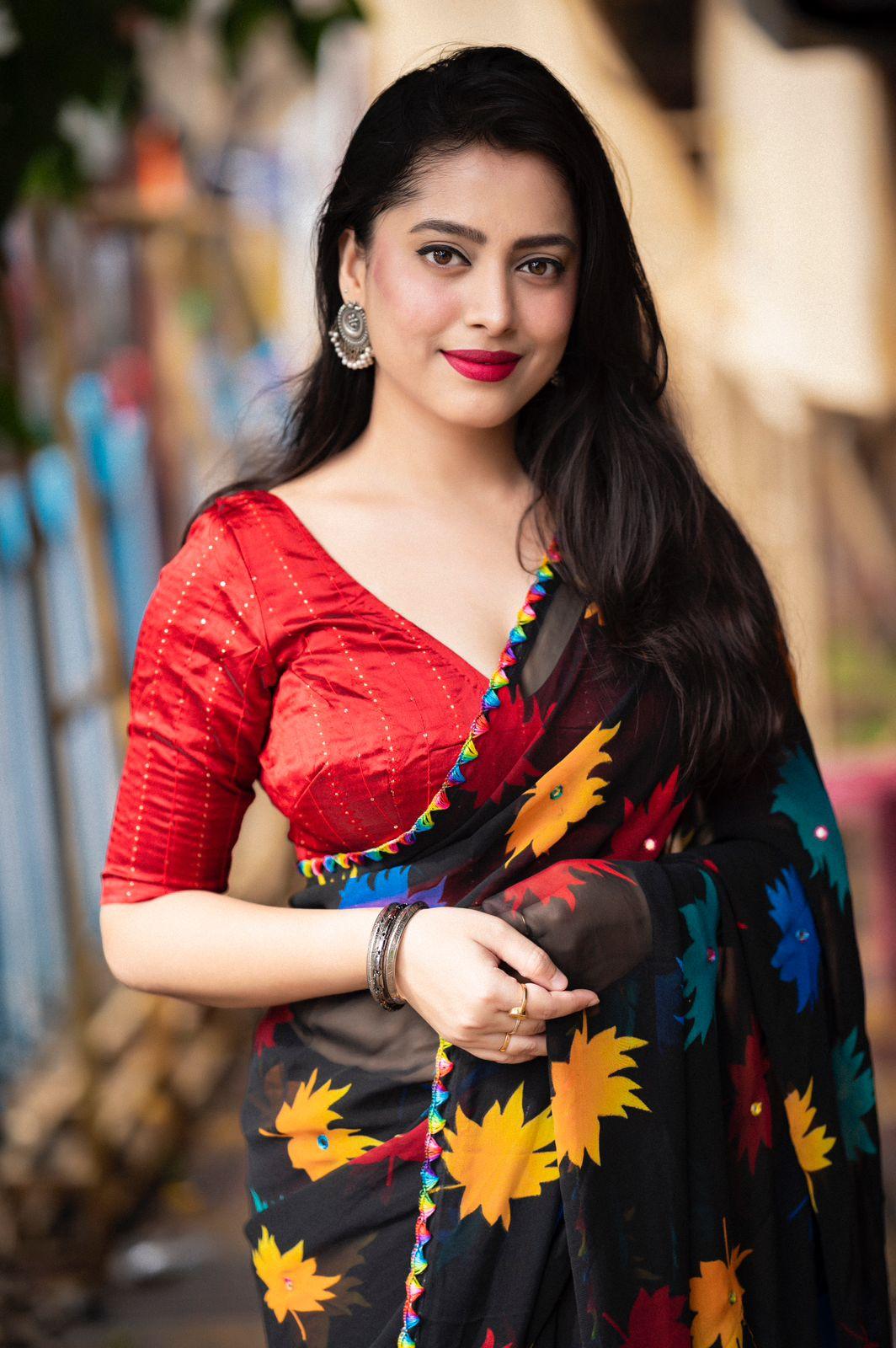 Black Poly Georgette Ethnic Motifs Saree with Unstitched Blouse - A2M | Grocsy