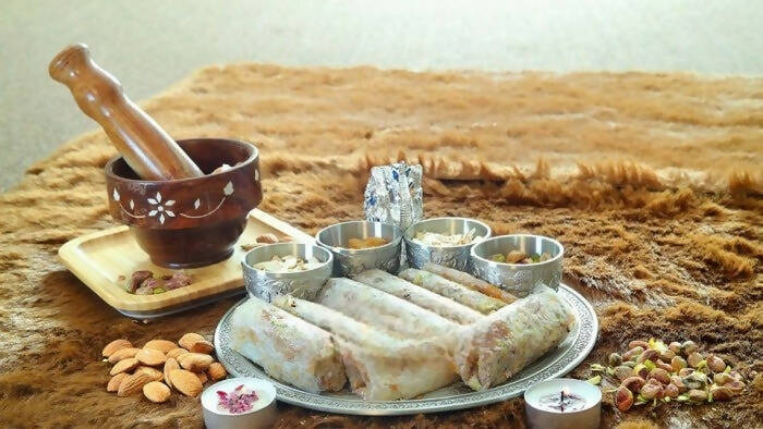Godavari Vantillu Dry Fruit Pootharekulu | Grocsy