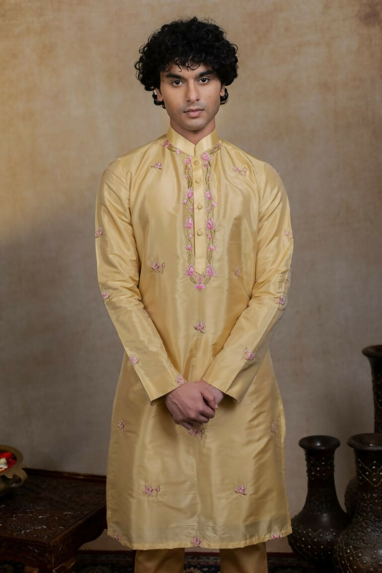 Semi Pattu Gold Padmajaal Kurta Set By Hilo Design | Grocsy