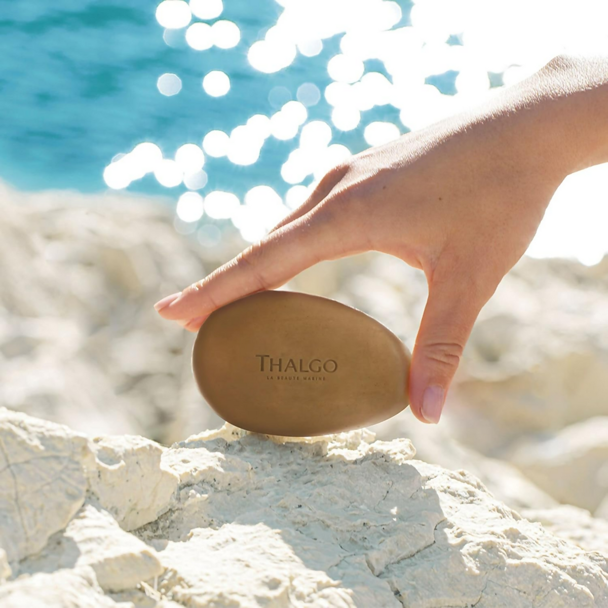 Thalgo Marine Algae Solid Cleanser - Revitalising Face Cleanser For Detoxifying & Smoothing Skin Texture | Grocsy