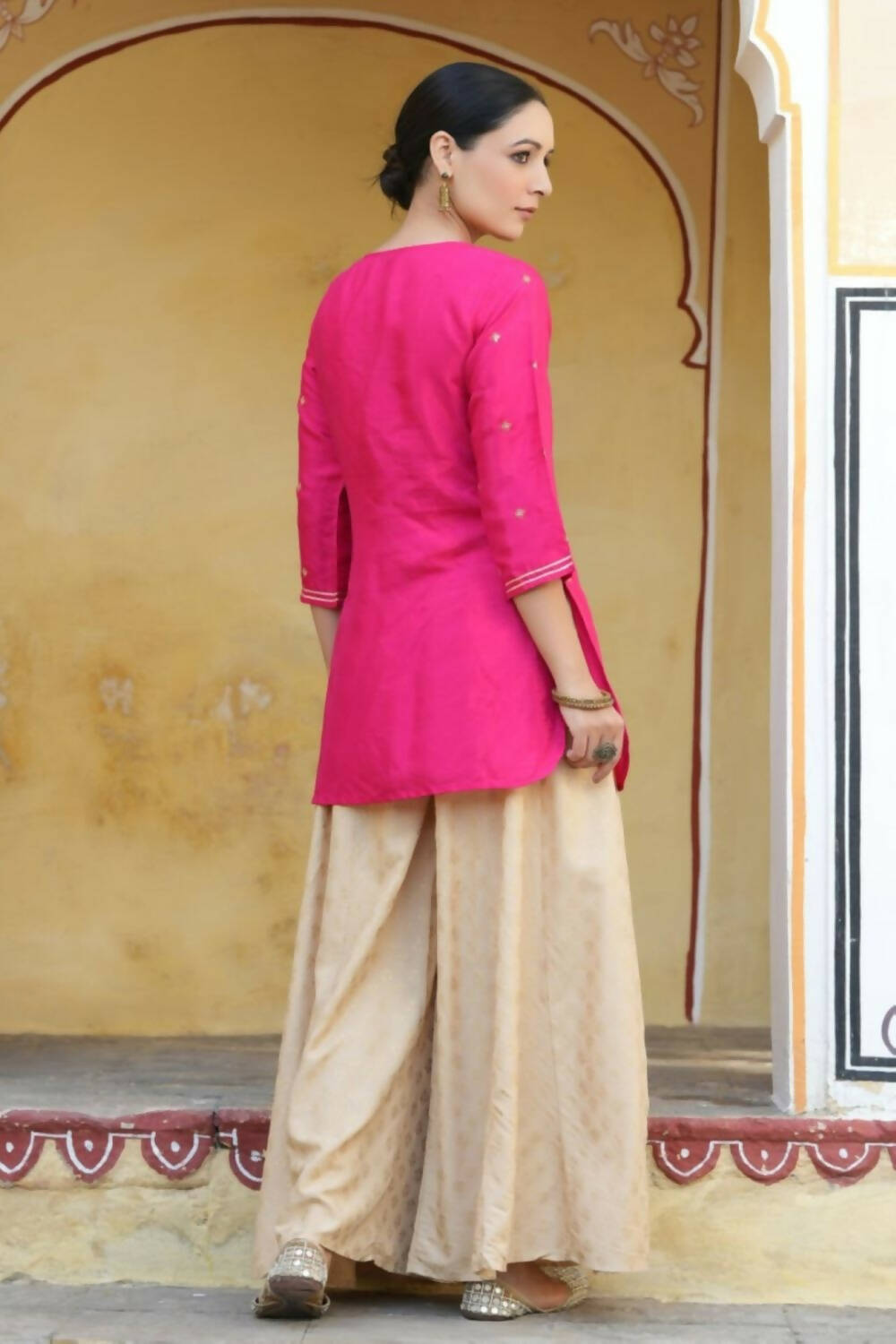 Juniper Women Fuchsia Shantoon Embroidered Straight Tunic | Grocsy