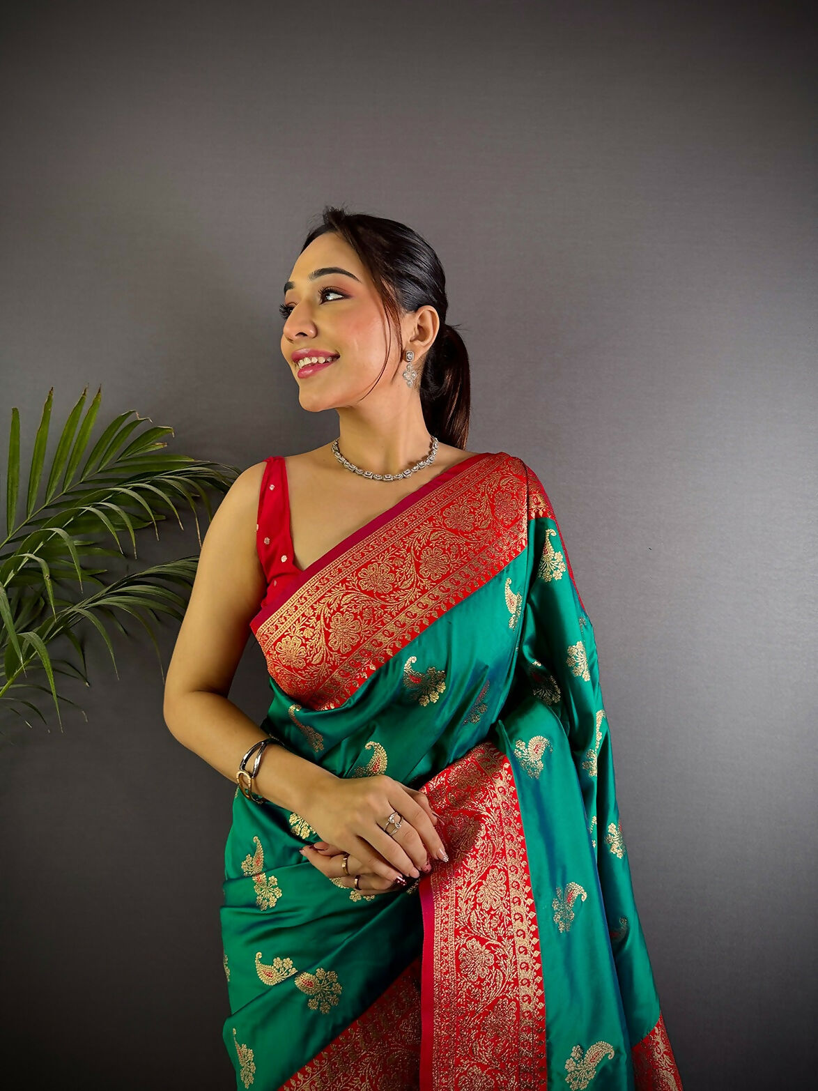 Joban Fashion Banarasi Green Woven Butti Soft Silk Saree | Grocsy