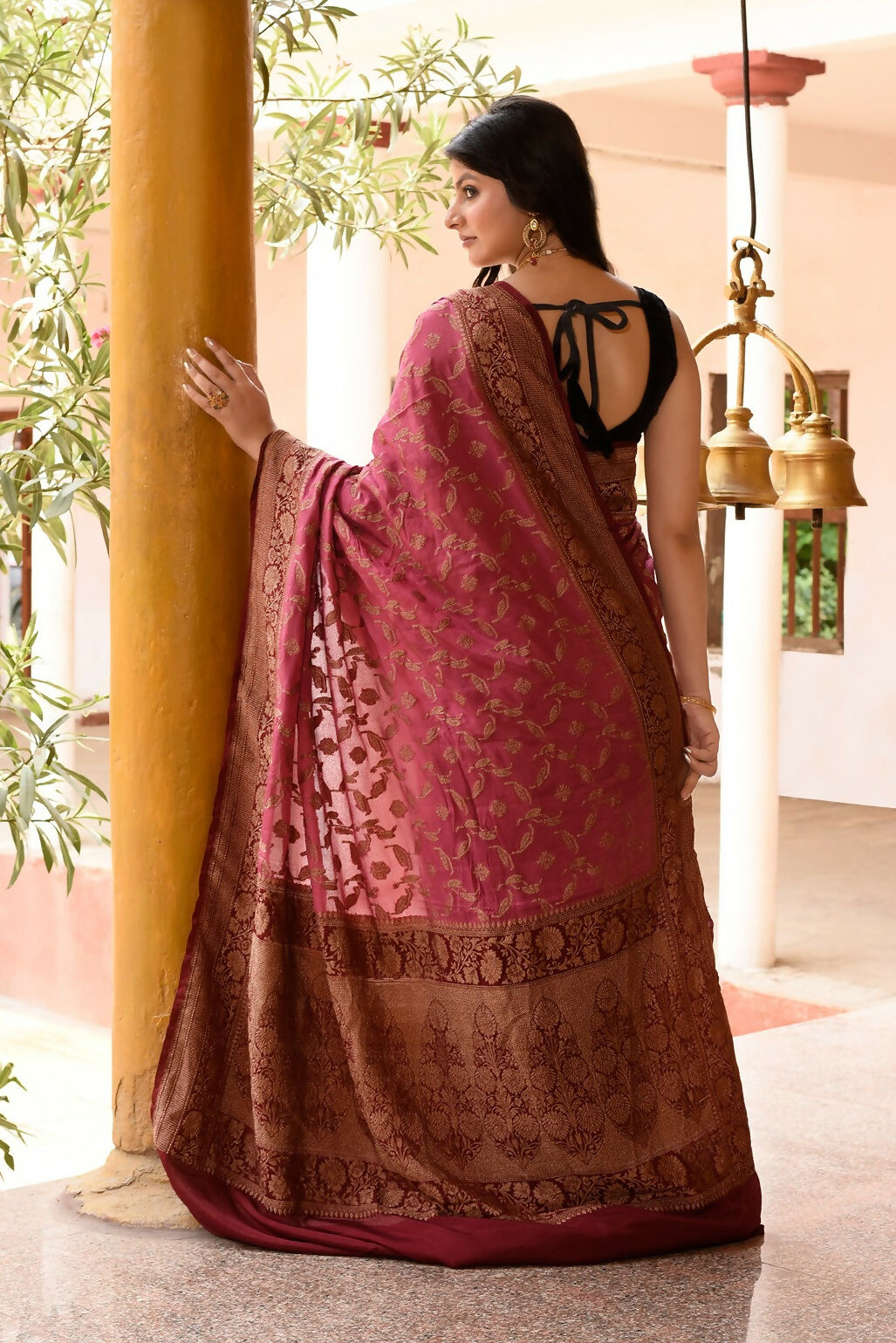 Joban Fashion Dark Pink Crepe Chiffon Pure Handloom Banarasi Silk Saree | Grocsy
