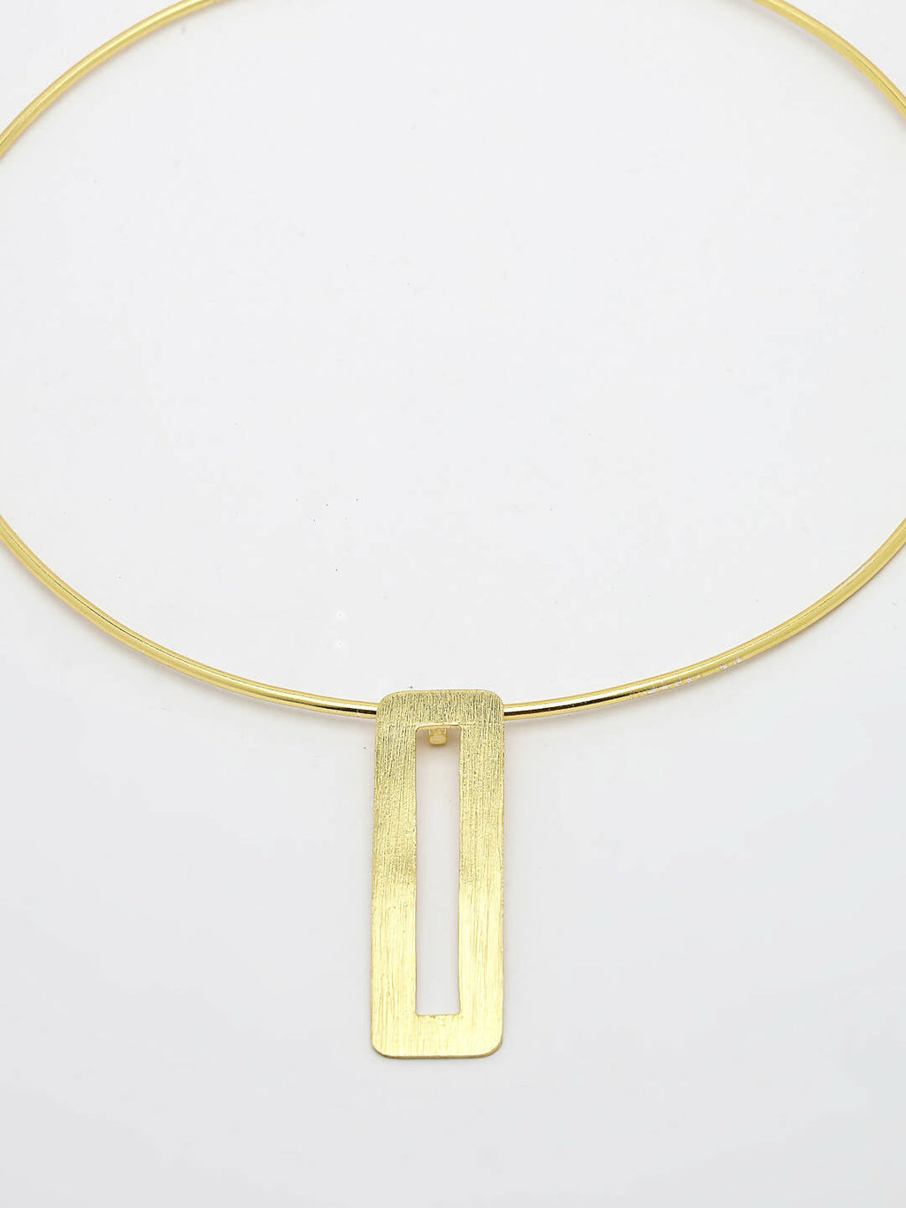 NVR Women Gold-Polished Circular Choker Necklace | Grocsy