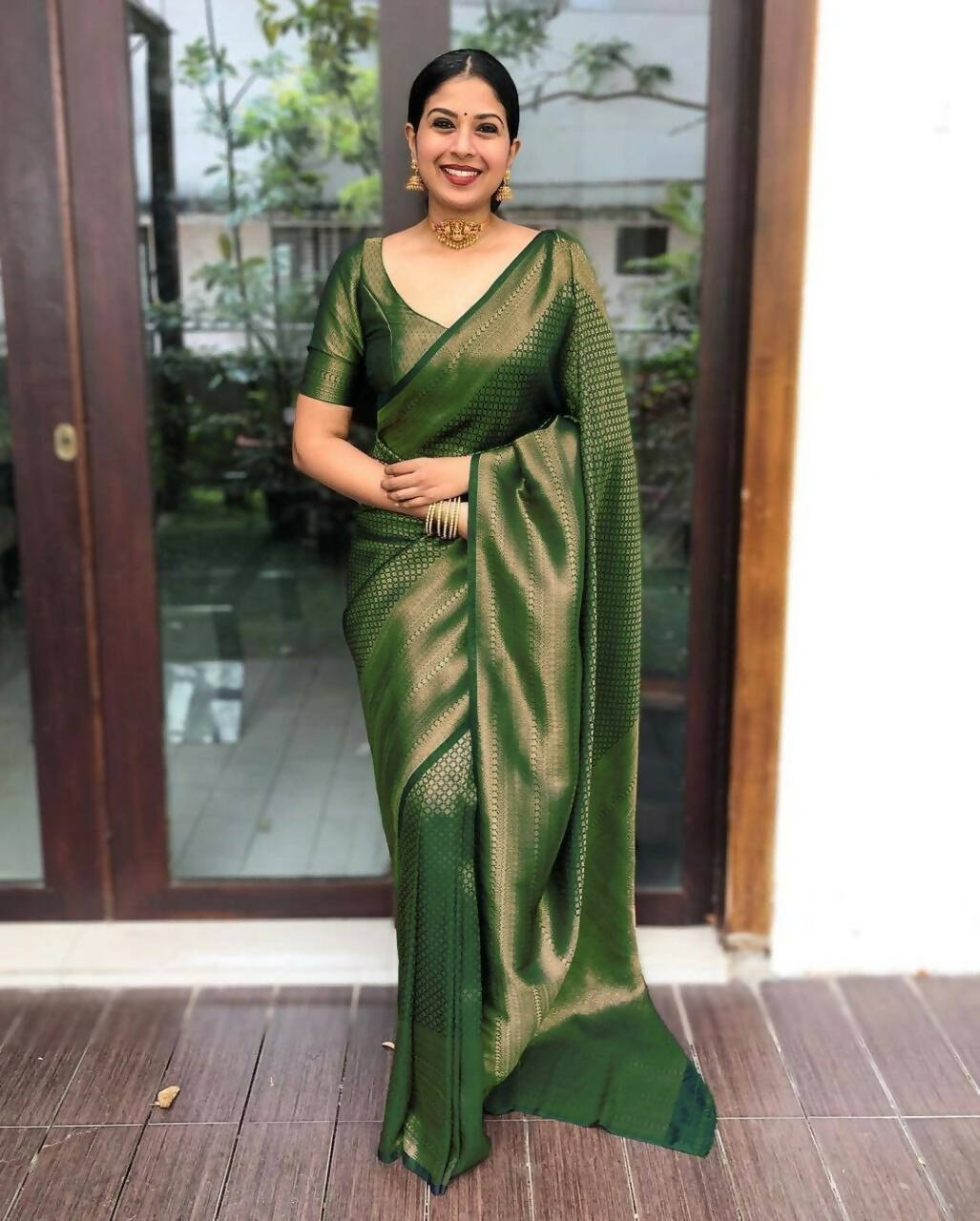 DEIANA'S Beautiful Designer Golden zari Soft Lichi Silk Saree - Green | Grocsy