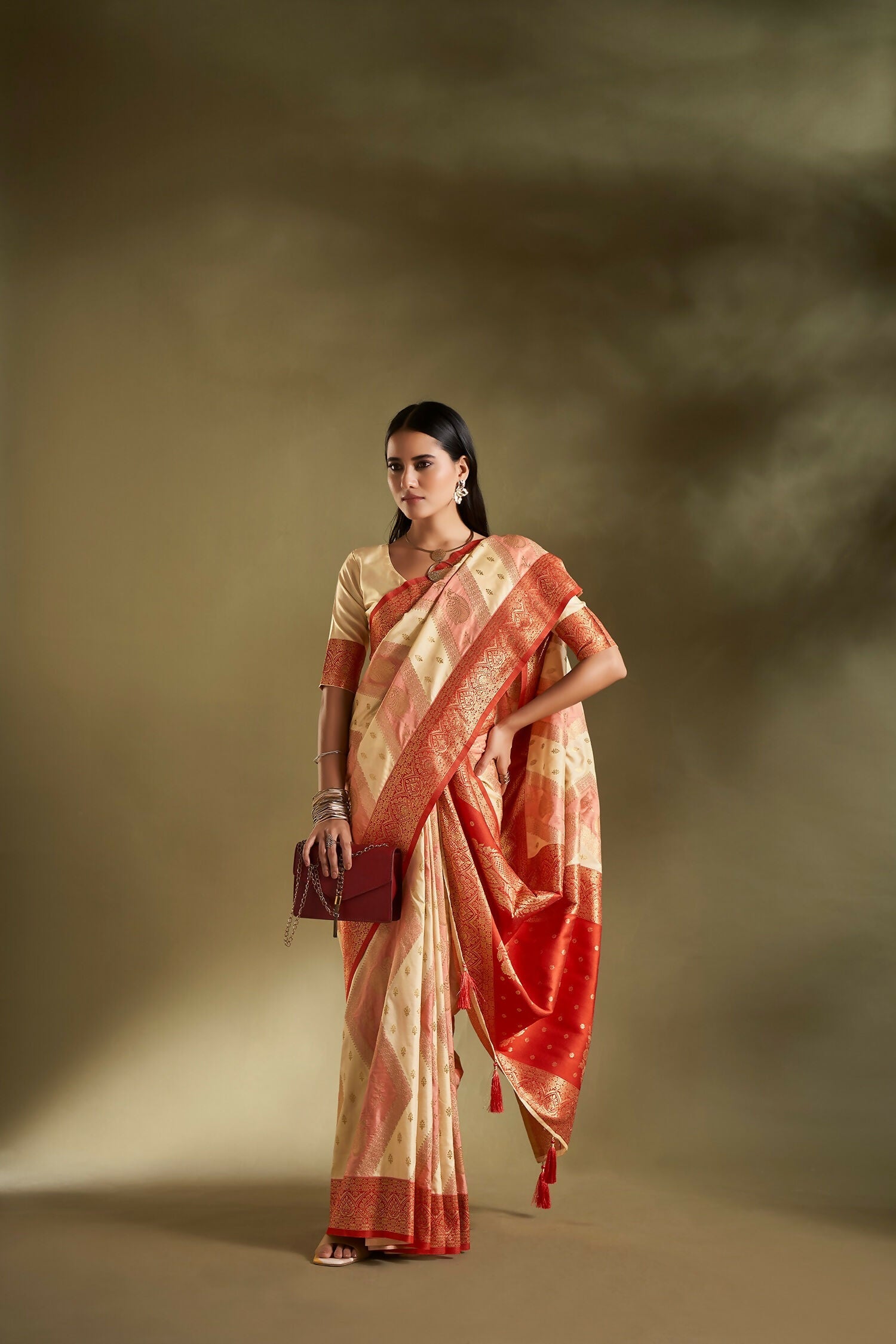 Joban Fashion Cream & Pink Plain With Weaving Border Banarasi Silk Sarees | Grocsy
