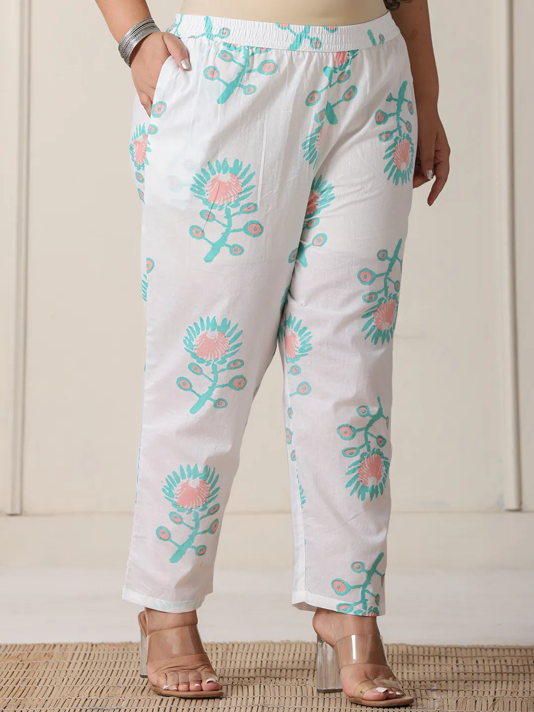 Yufta White And Blue Cotton Straight Plus Size Kurta Pant Dupatta Set | Grocsy