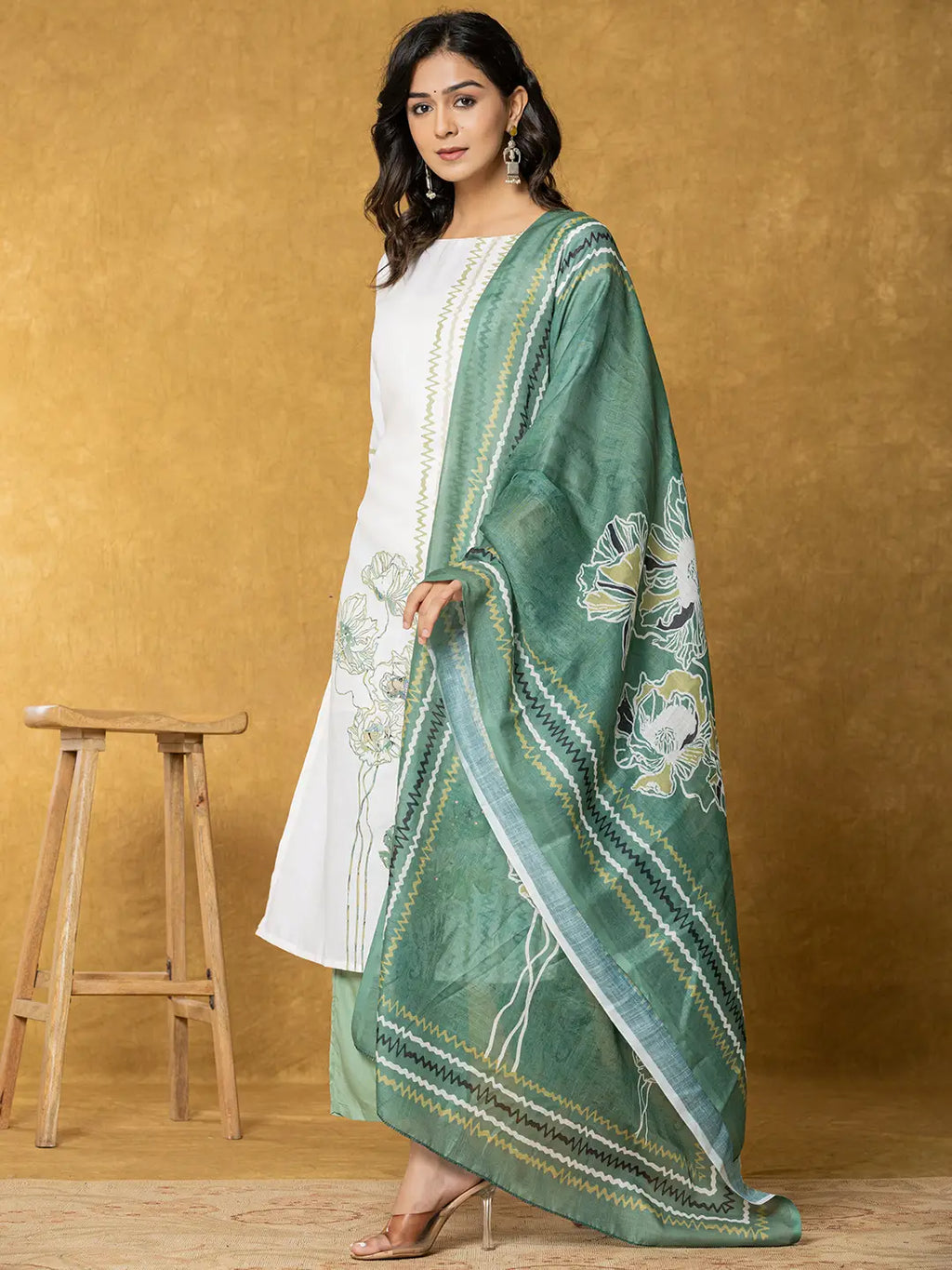 Yufta White And Green Linen Kurta Dupatta Pant Set | Grocsy