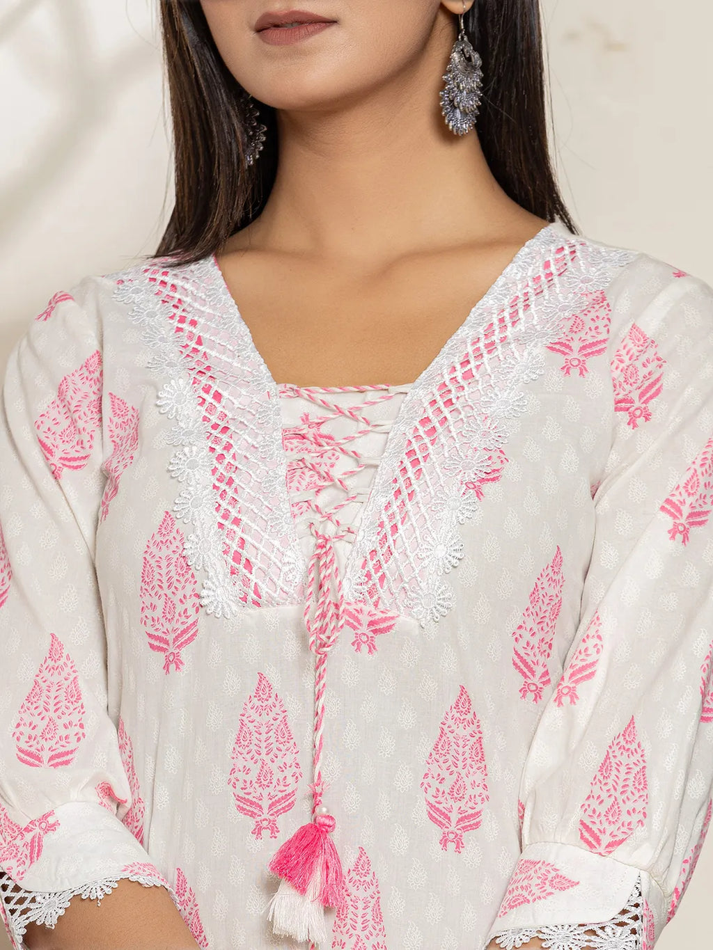 Yufta White And Pink Floral Print Cotton Straight Kurta Dupatta Set | Grocsy