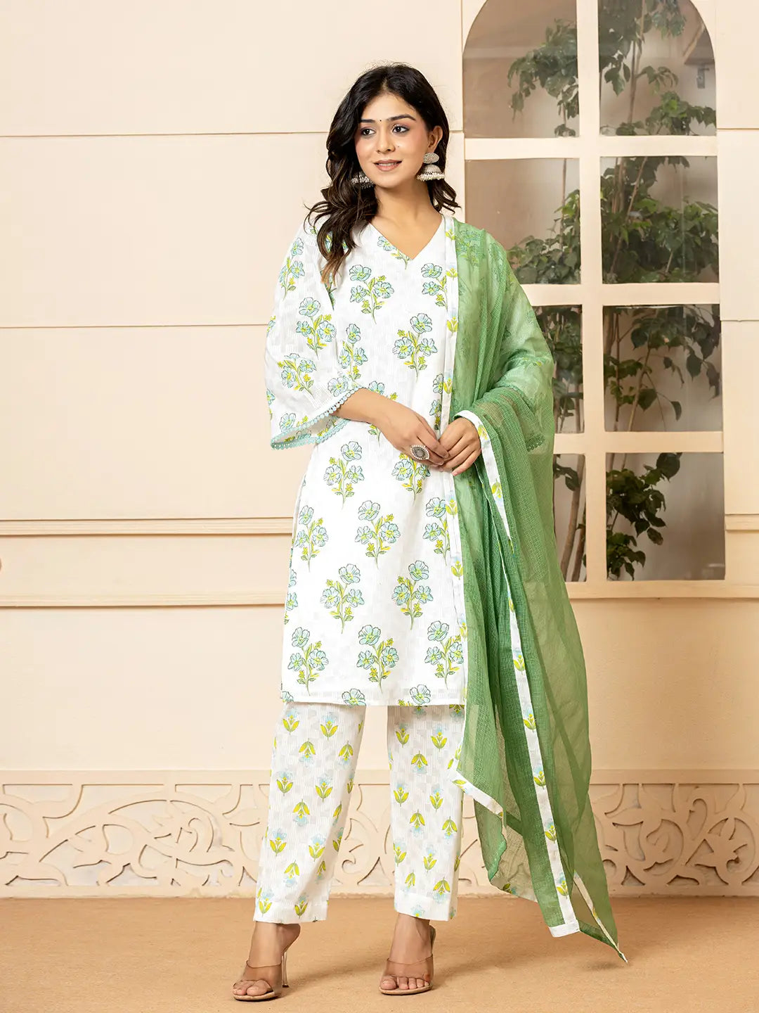 Yufta White And Teal Blue Cotton Floral Print Kurta Dupatta Set | Grocsy