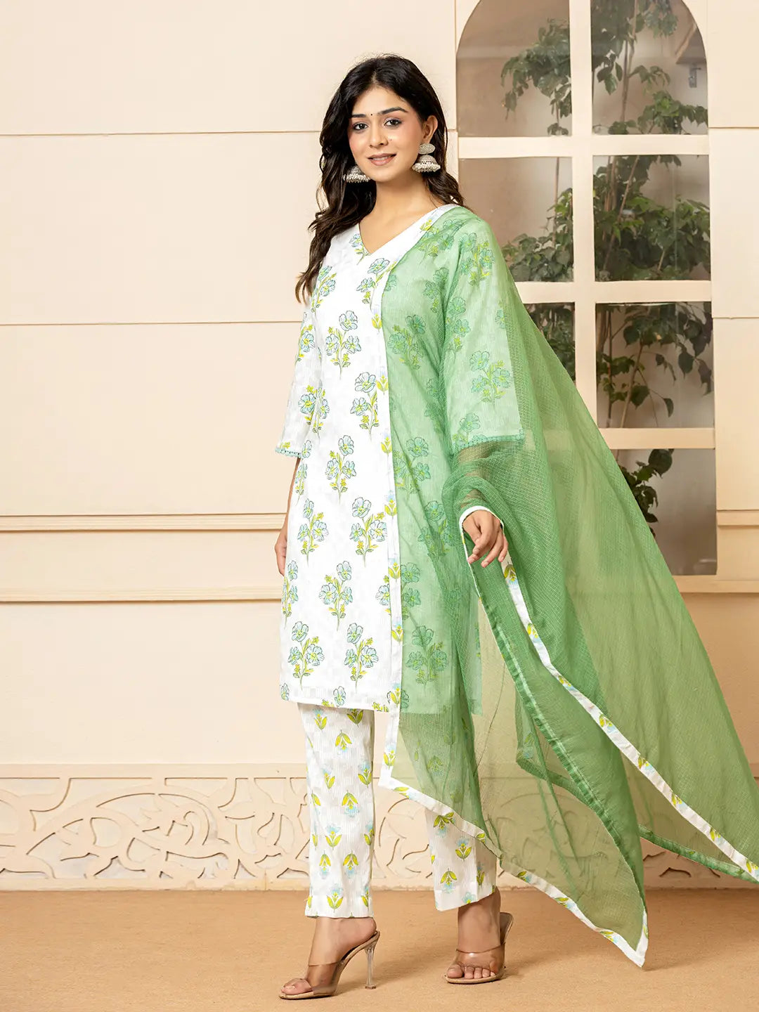 Yufta White And Teal Blue Cotton Floral Print Kurta Dupatta Set | Grocsy
