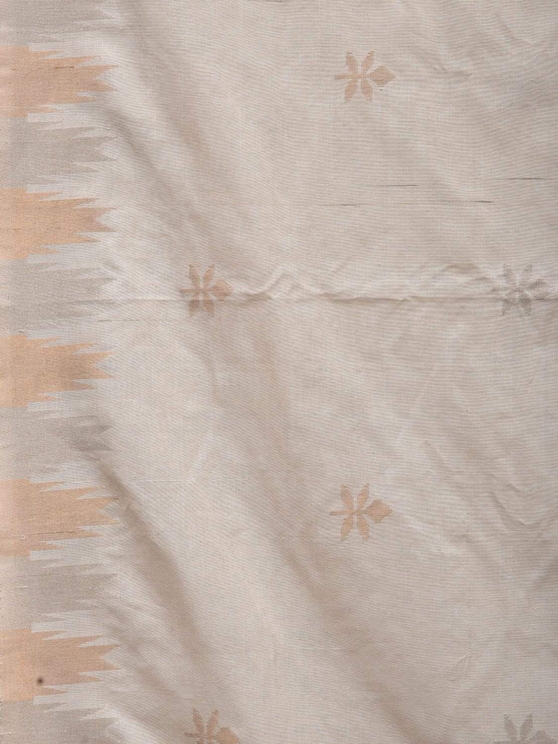 White Khadi Cotton Handloom Saree with Temple Border and Buta Design - Global Threads | Grocsy