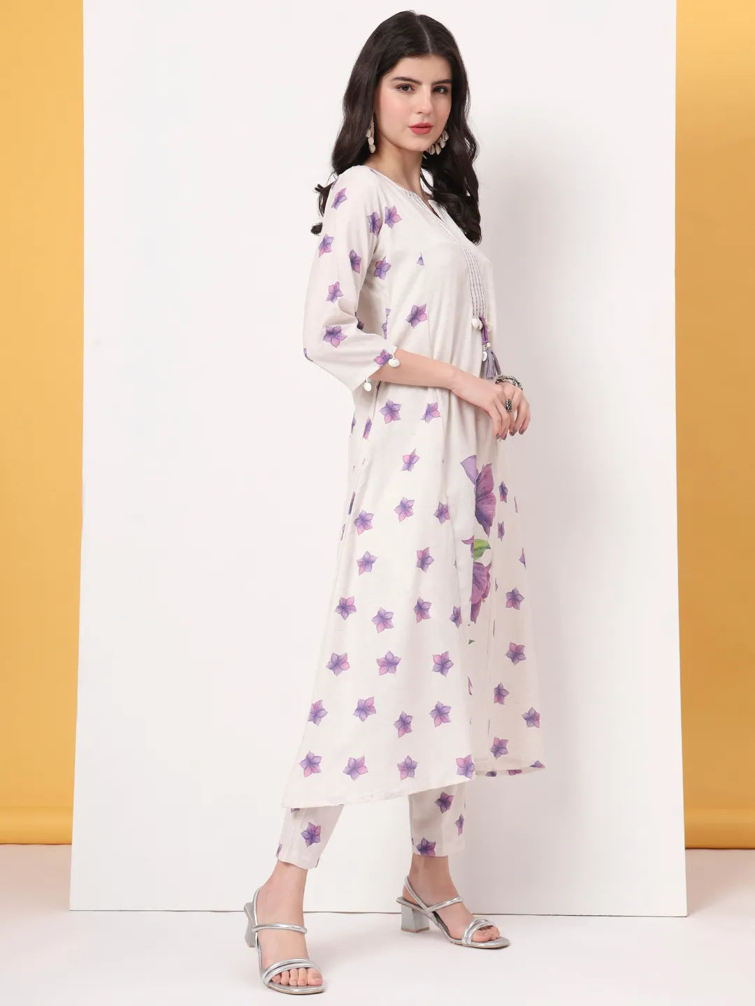Yufta White Linen Cotton A Line Kurta Dupatta Pant Set | Grocsy