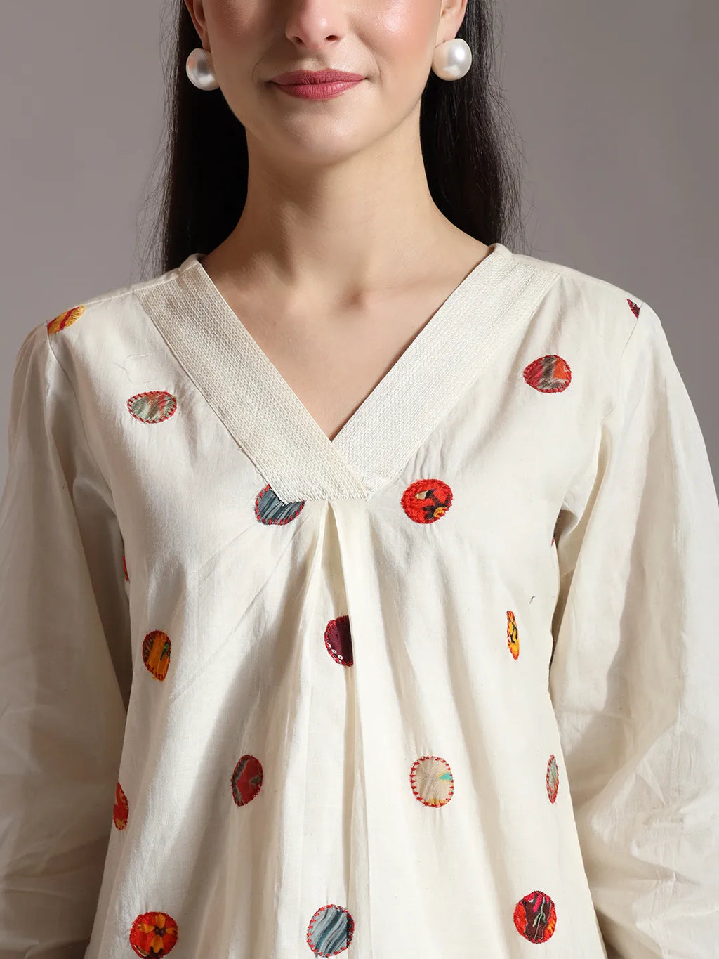 Yufta White Pure Cotton Applique Work Top | Grocsy