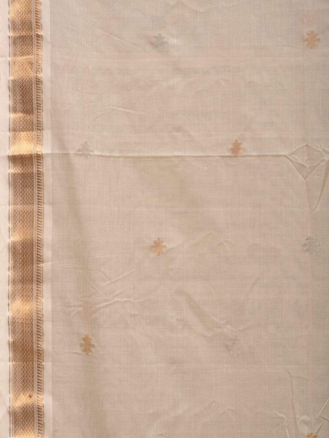 White Uppada Cotton Handloom Saree with Jamdani Pallu Design - Global Threads | Grocsy