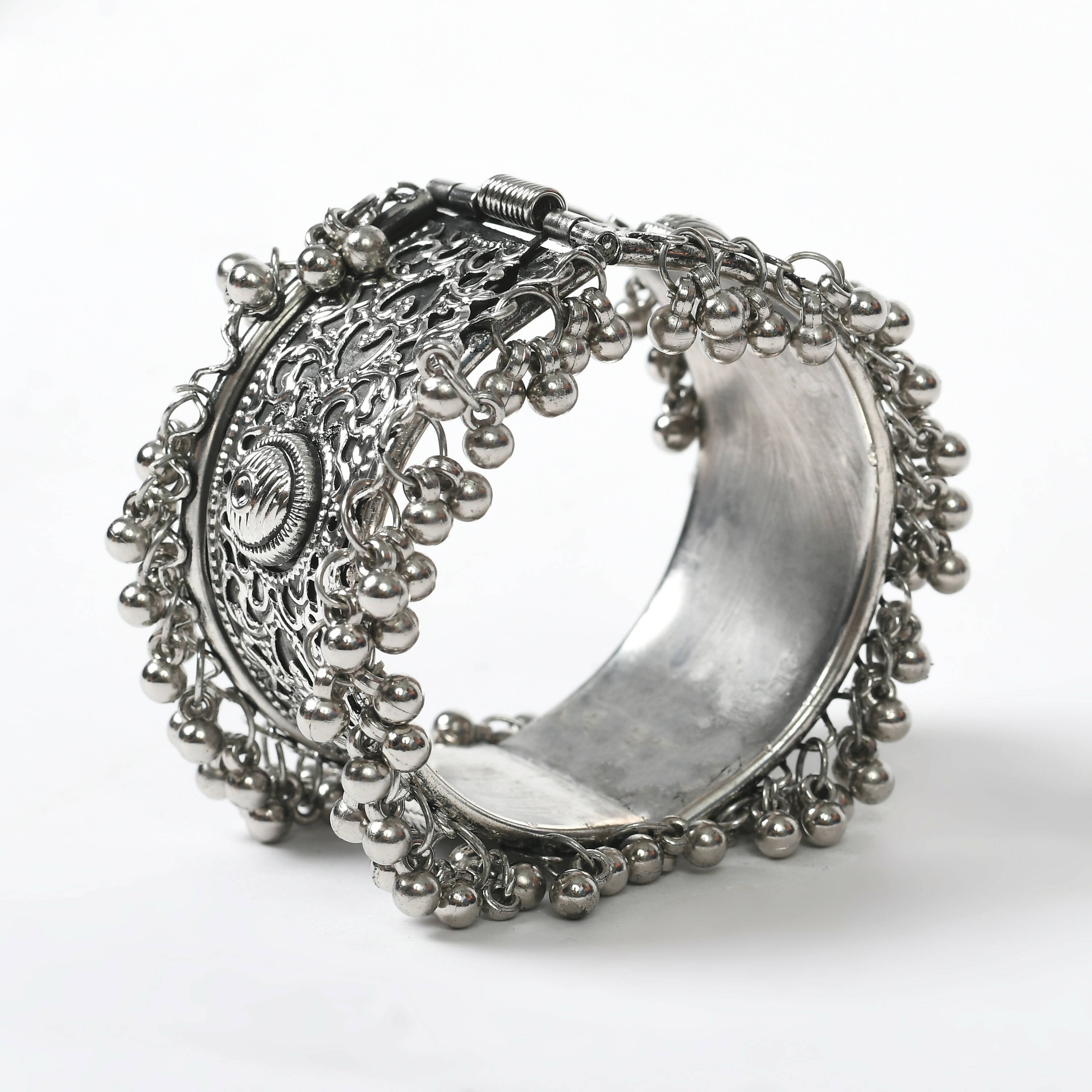 Mominos Fashion Joharkamal Oxidised Silver-Plated Ghungroo Handcraft Bracelet - Design 022