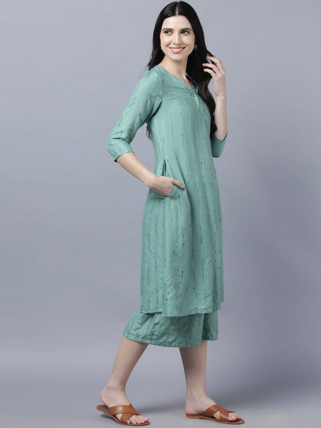 Myshka Women's Stylish Green Cotton 3/4 Sleeve Kurta Palazzo Set | Grocsy