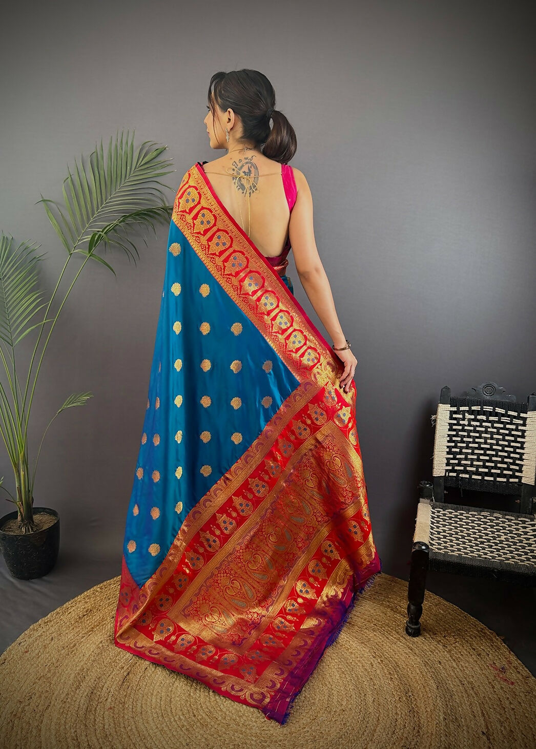 Joban Fashion Red Butti Banarasi Silk Sarees | Grocsy