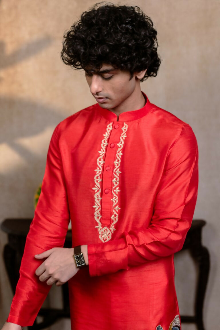 Falling Raw Silk Red Padma Gopala By Hilo Design | Grocsy