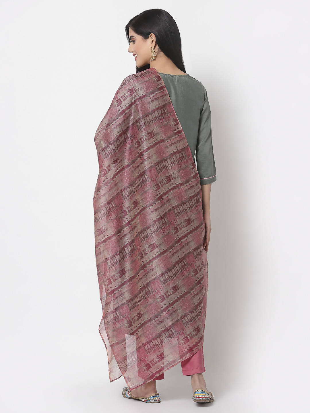 Myshka Women Grey Silk Blend Embroidered 3/4 Sleeve Round Neck Kurta Pant Dupatta Set | Grocsy