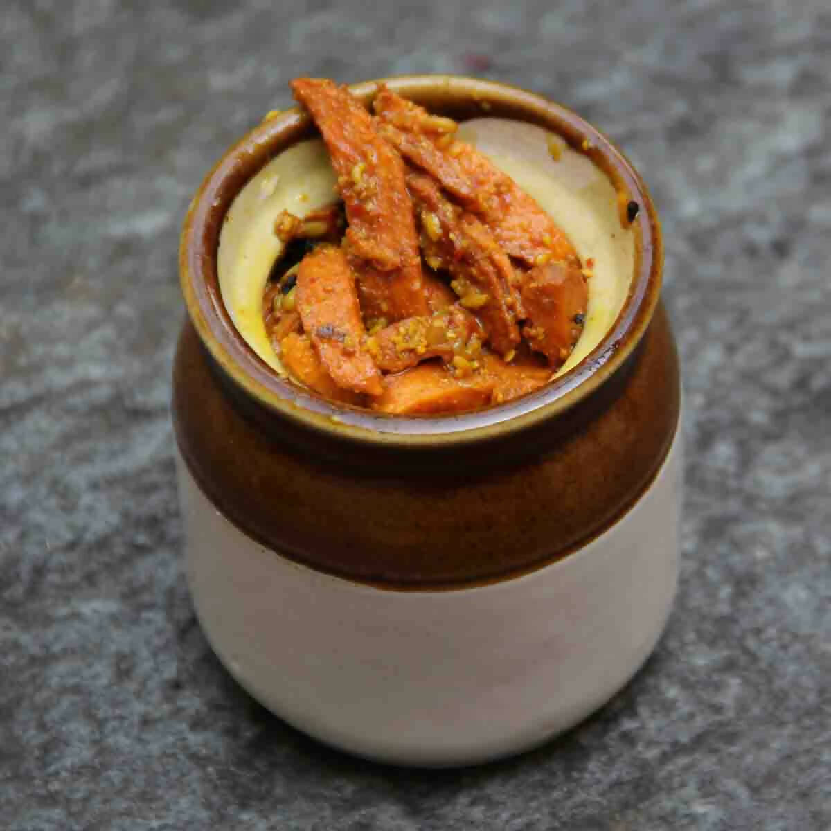 O'Ija Pahadi Turmeric Rhizome Pickle | Grocsy