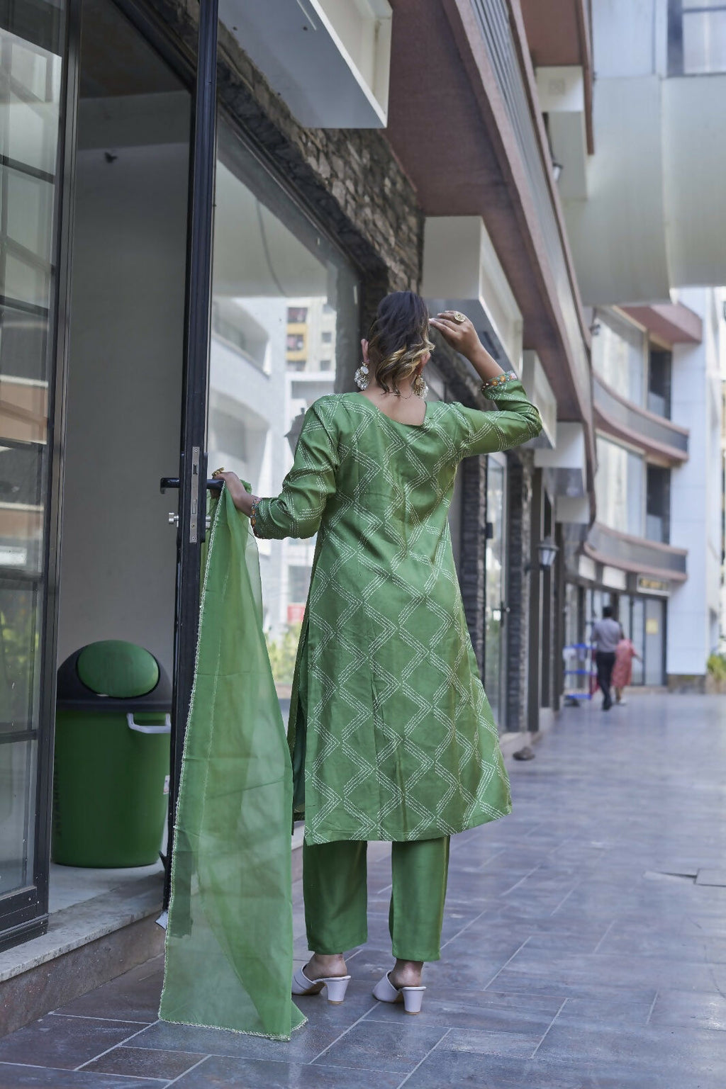 Joban Fashion Green Cotton Premium Pure Viscose Print Dola With Handwork Kurta set | Grocsy