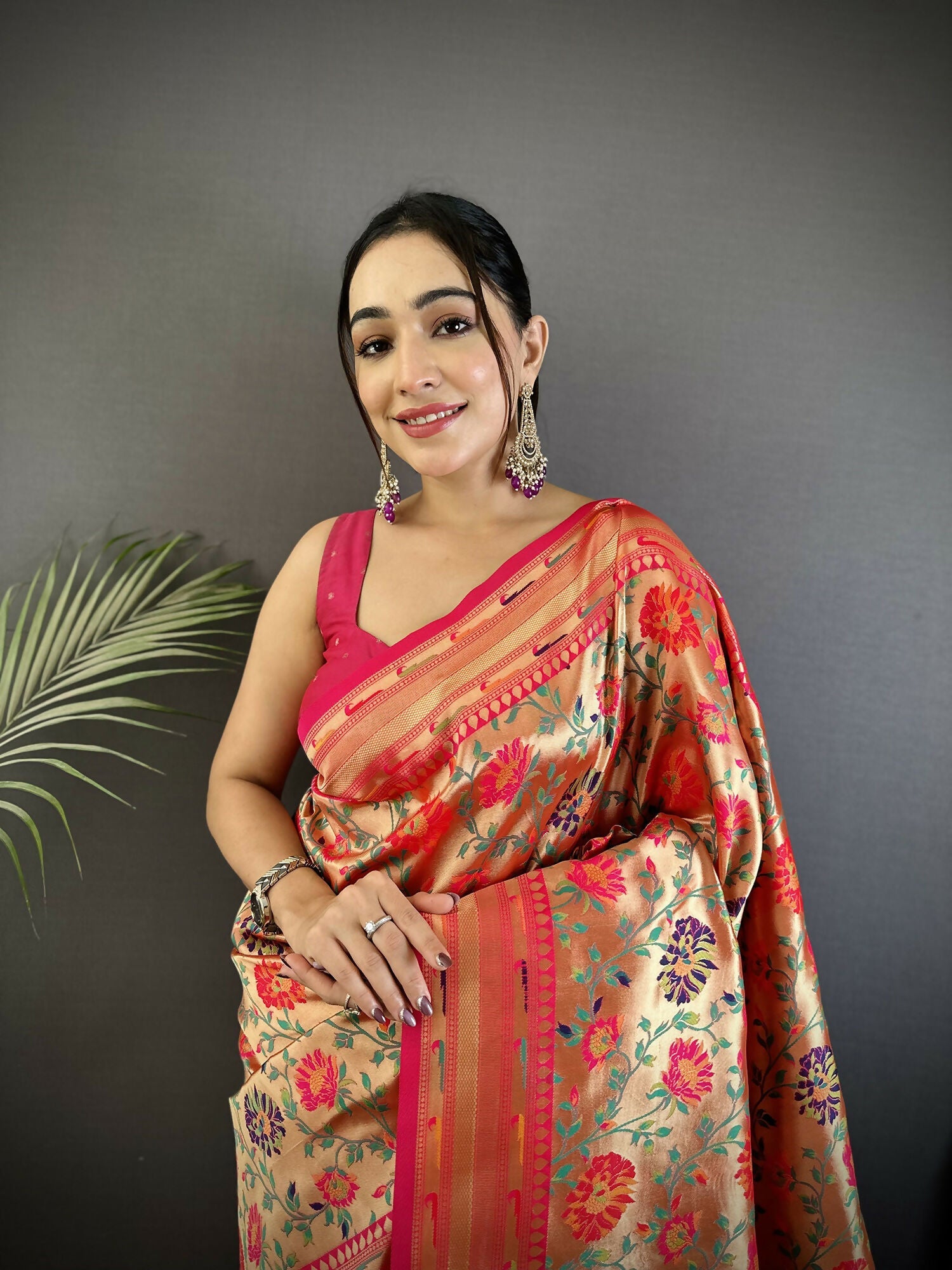Joban Fashion Pink Floral & Paisley Motifs Soft Silk Paithani Saree | Grocsy