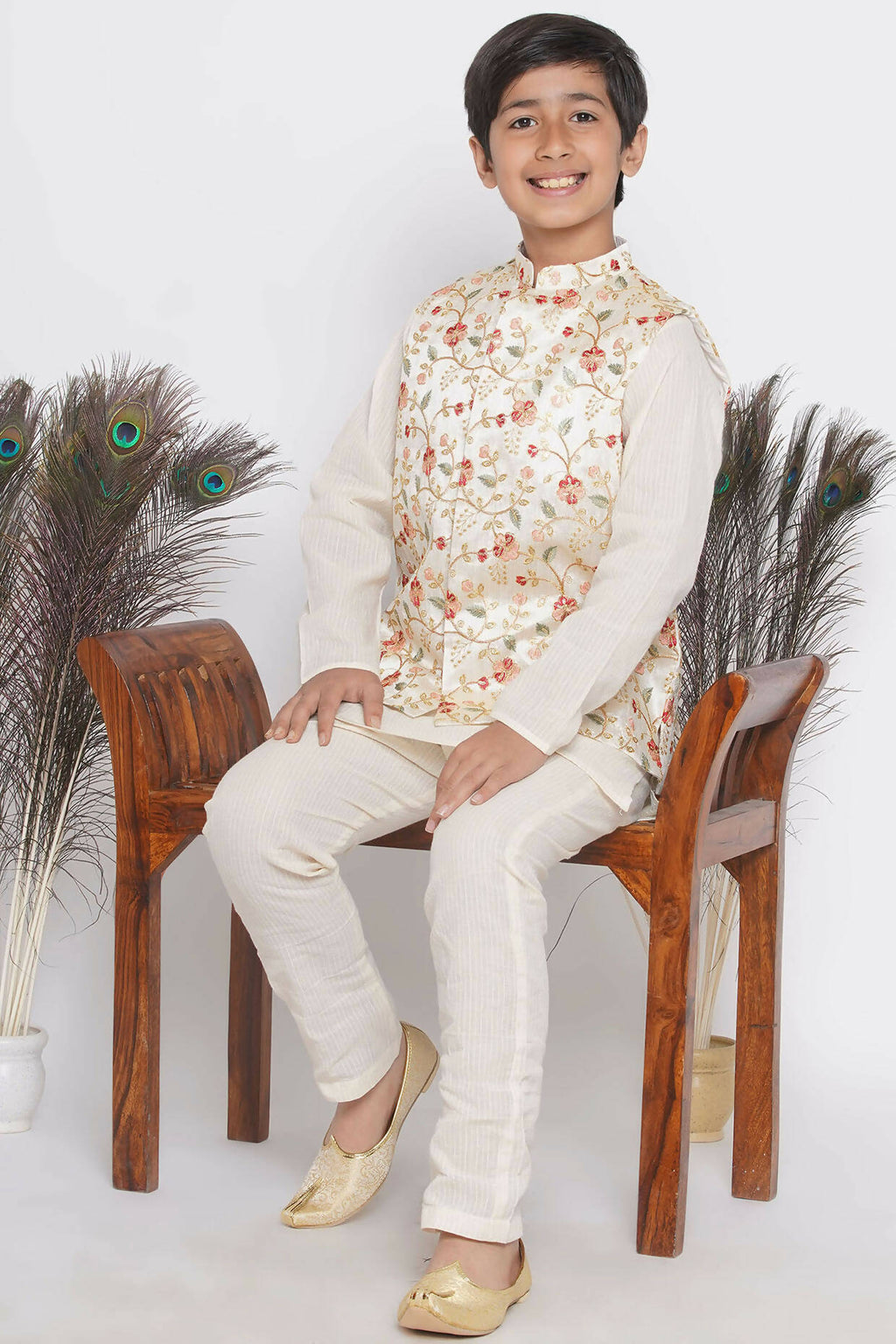 Little Bansi Banarsi Floral Embroidery Jacket with Cotton Kantha kurta and Kantha Pyjama - Cream | Grocsy