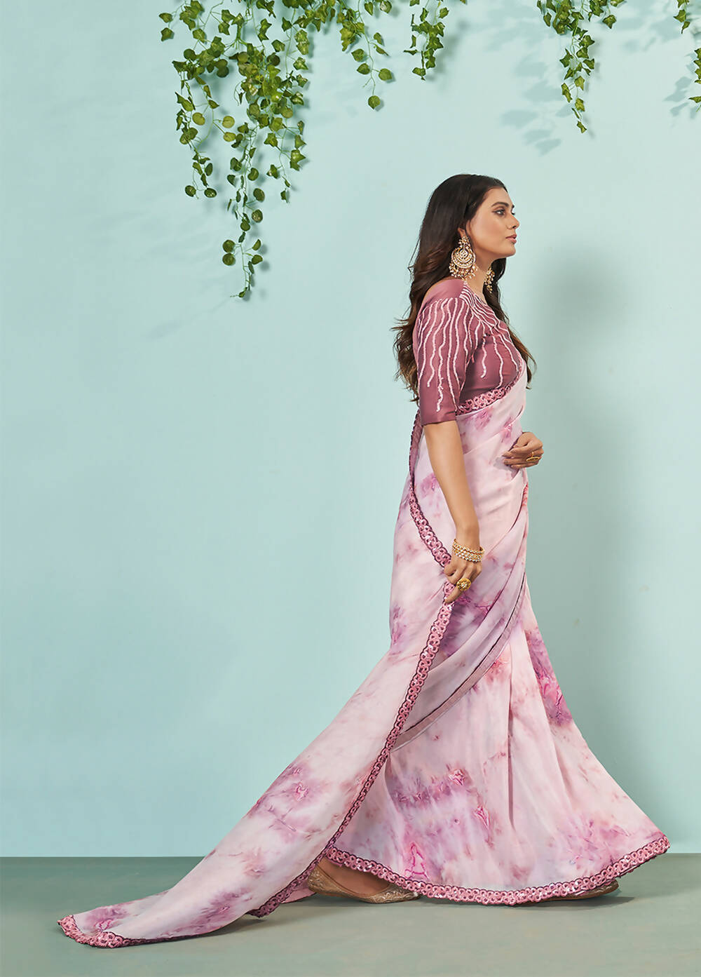Mauve Crepe Silk Printed Saree With Unstitched Blouse Piece - Norita Ikshita | Grocsy